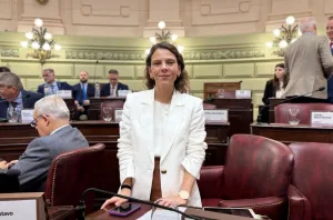 Educar entre el algoritmo y el aula