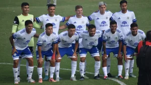 Leones fue goleado por Centro Español como local y perdió el invicto en la Primera C