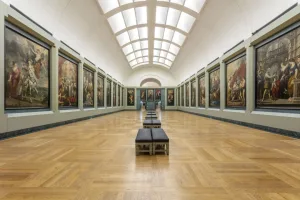 El Louvre inicia la mayor restauración de su historia con el ciclo de Rubens sobre María de Médici
