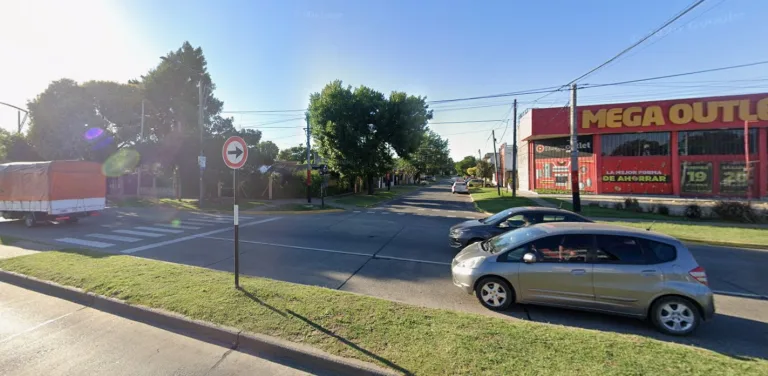 Nuevo robo en barrio Belgrano: se llevaron caños y motores de aires acondicionado de una carnicería