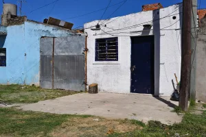 El asesinato del bebé Gian sigue generando violencia: incendiaron la casa del primo de uno de los detenidos, que habían baleado horas antes