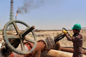 Es la economía: por la escalada bélica en Medio Oriente, suben petróleo y gas y se caen las Bolsas