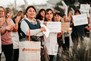 Docentes de escuelas primarias y secundarias son mujeres en su mayoría