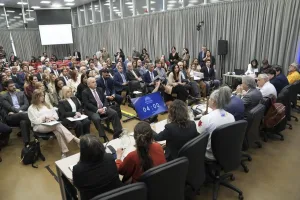 Con polémica por la restricción en la participación, comenzaron las audiencias públicas por la reforma de la Ley de Glaciares