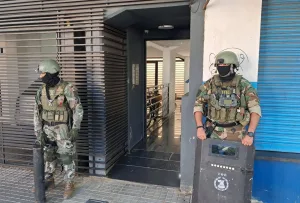 Detuvieron a la pareja de "Wifi" en un operativo en barrio Luis Agote