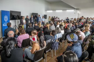La UNR y la Municipalidad lanzan cursos de oficios gratuitos que serán dictados en los CMD y en centros de emprendedores