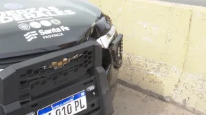 Choque y demoras en Circunvalación: una camioneta chocó contra un patrullero