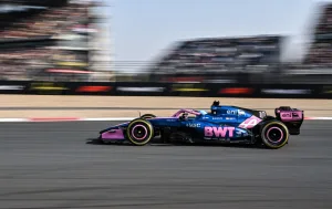 Franco Colapinto hizo una gran carrera en el Gran Premio de China, terminó décimo y logró su primer punto con Alpine