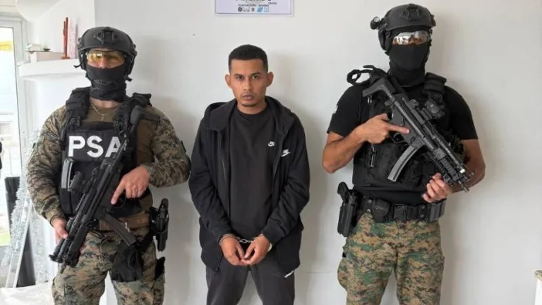 El Colombianito quedó en prisión por narcomenudeo y sigue en la mira como organizador de las balaceras con notas mafiosas 