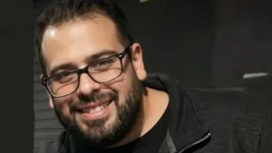 Un docente fue asesinado mientras manejaba un Didi: hay un policía detenido