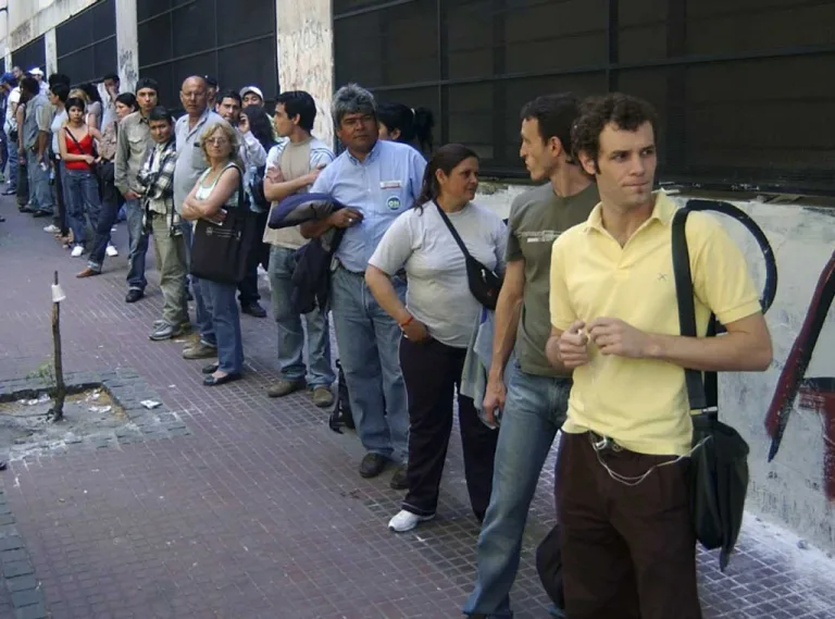 Desde que asumió Milei se pierden 367 empleos por día y Santa Fe está entre las provincias más perjudicadas