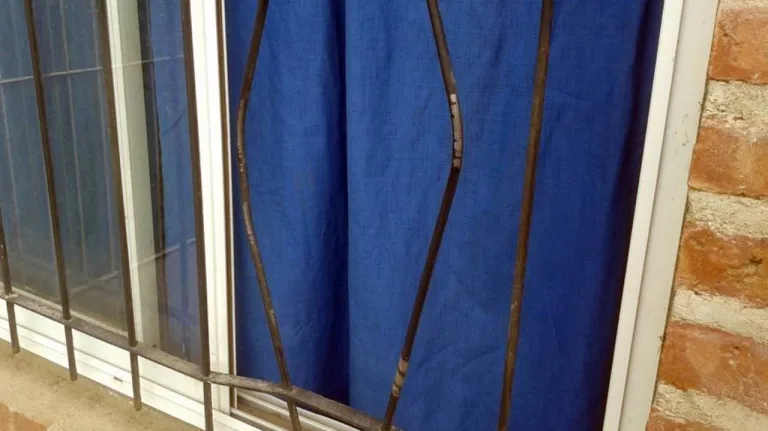 Rejas ventana violentada. Imagen ilustrativa.