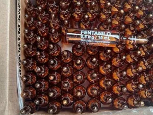 caja con ampollas de fentanilo