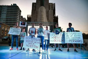 La Auditoría General de la Nación diseña con familiares de víctimas del fentanilo contaminado una auditoría a la Anmat