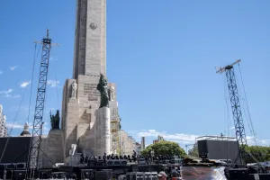 Todos los detalles del show gratuito que ofrecerá Fito Páez este domingo frente al Monumento a la Bandera