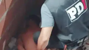 Detienen a un hombre