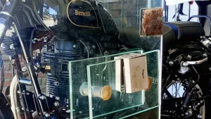 Robo de una concesionaria de Motos