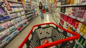 La inflación avanza: en febrero fue del 2,9% y acumuló 5,9% en el primer bimestre
