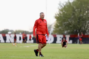 Un rival que le siente muy bien: Newell's visita a Lanús, con antecedentes favorables, en busca de la primera alegría de la temporada