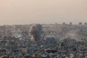 Israel bombardeó un puente en el Líbano e hirió a dos periodistas del canal ruso RT