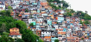 Estudiantes de arquitectura rosarinos trabajan desde hace años en proyectos sociales y urbanísticos en favelas