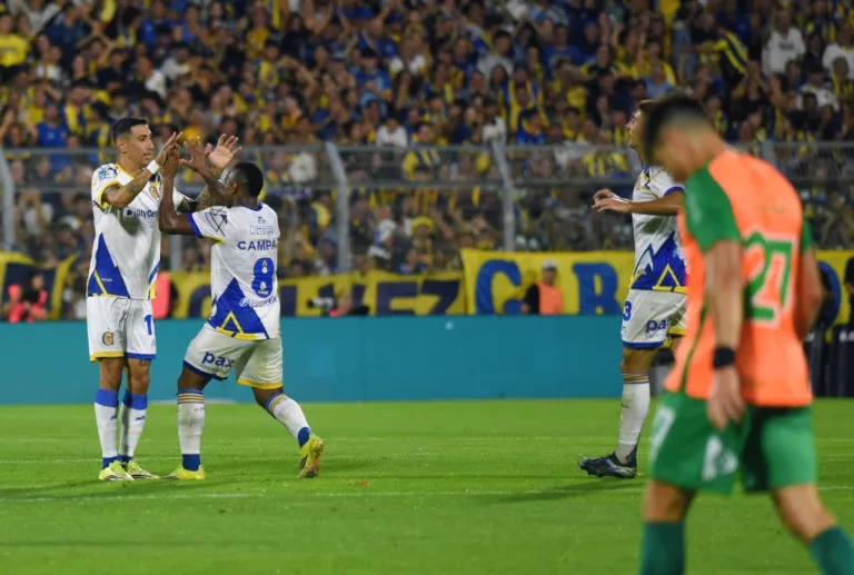 Cuestión de jerarquía: Central perdía con Banfield, pero entró Di María y el Canalla se quedó con un triunfo necesario que le permite subirse a la punta de su zona