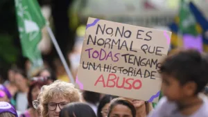 Marcha en Rosario por el 8M