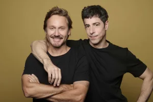 Benjamín Vicuña y Esteban Lamothe se enamorarán perdidamente en “Secreto en la montaña”