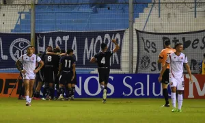 Sorpresa en Rafaela: Acassuso anotó en una contra y la Lepra pierde por Copa Argentina