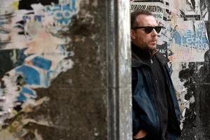 Se presenta "Manual de ciberguerrilla urbana", del periodista y escritor Pablo Bilsky, en la librería EMR