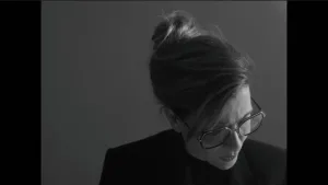 Lila Siegrist estrena "Permiso para lanzar un misil"