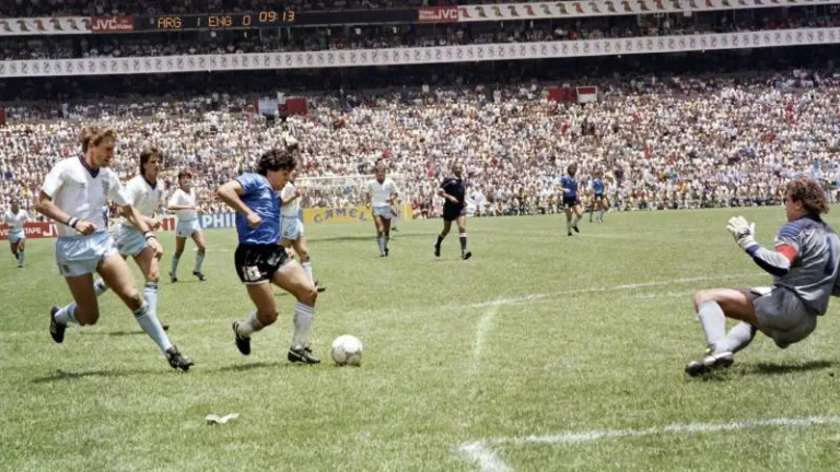 Se estrena "El partido", un documental que narra el cruce de Argentina e Inglaterra en 1986