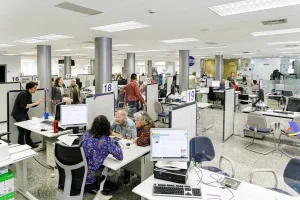 Fin de la era del home office: 83% de los empleadores retomó la presencialidad por techo tecnológico propio