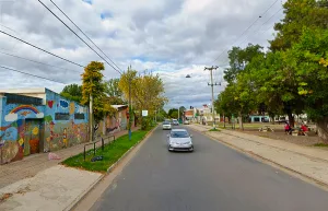 Detuvieron a una mujer acusada de apuñalar a su pareja en medio de una discusión en barrio Ludueña