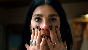 Serie de Netflix “Algo terrible está a punto de suceder”