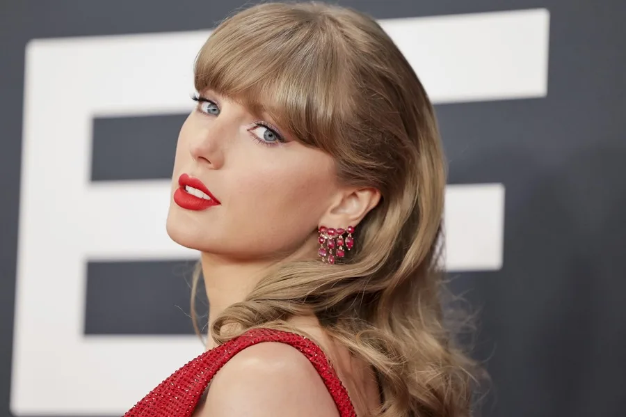 Ante las amenazas de la IA, Taylor Swift solicitó el registro de su voz y de su imagen como marcas 