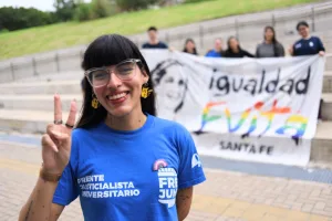Un hito en la UNR: Rocío Iadanza asume como la primera consejera trans