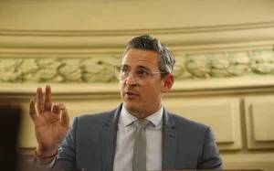 Piden que estaciones de Santa Fe informen cuánto se lleva Nación en cada carga de combustible