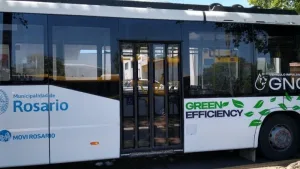 La Municipalidad de Rosario compra 45 colectivos a GNC para el transporte urbano