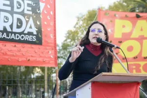 Carla Deiana: "El 1° de Mayo es con los trabajadores y en las calles para enfrentar al gobierno de Milei"