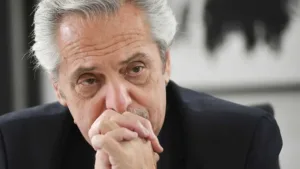 El ex presidente Alberto Fernández quedó a un paso del juicio oral en la causa por violencia de género contra Fabiola Yáñez