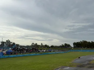 Más de 15 mil personas le dieron color al TN en Rosario pese al cielo gris