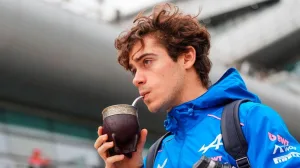 Colapinto, listo para hacer vibrar a la Argentina: los detalles de su exhibición en Buenos Aires