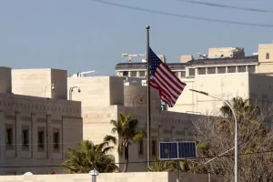 Balearon la embajada de Estados Unidos cerca de Beirut