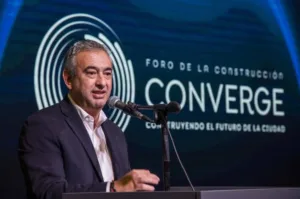 Javkin participó de la segunda edición de Converge, el foro de la construcción de Rosario