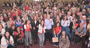 Multitudinario congreso del Partido Socialista en la ciudad de Santa Fe