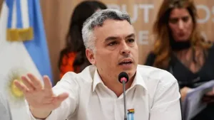 Eutanasia en agenda: el proyecto que presentó Esteban Paulón