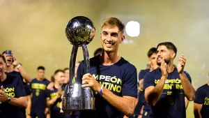 ¿Acá no estaba roto el fútbol?’: la frase de Juan Cruz Komar que desató el incendio