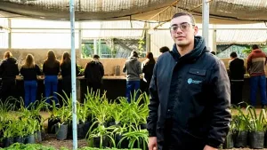 Lucas Martino, de la Escuela Municipal de Jardinería: "La jardinería significa regar el suelo con esperanza"