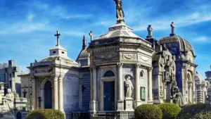 El cementerio El Salvador